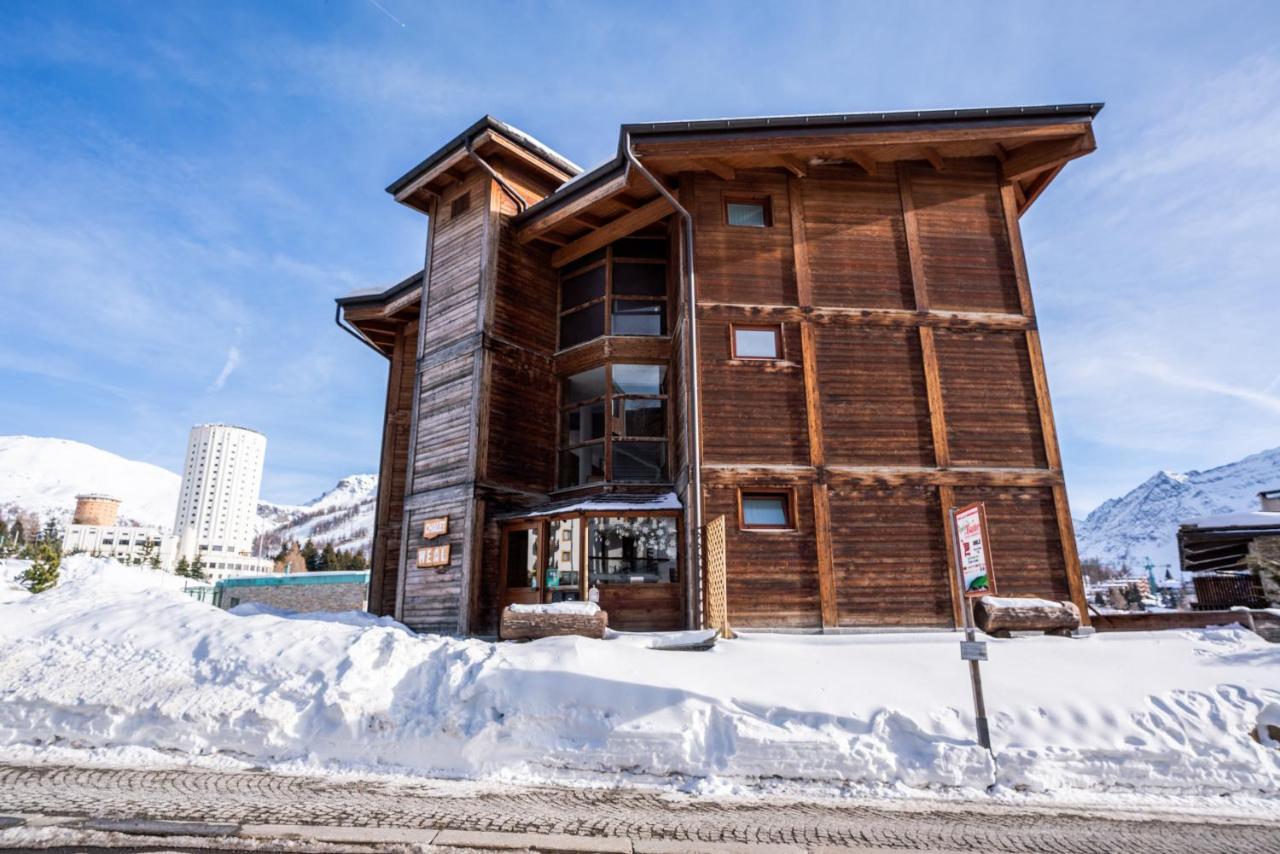 Chalet Weal Aparthotel Colle Colle Sestriere Εξωτερικό φωτογραφία